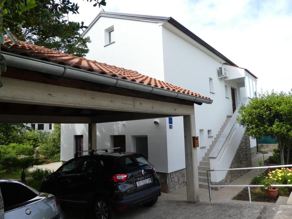 Apartments Milenka Punat Exterior photo